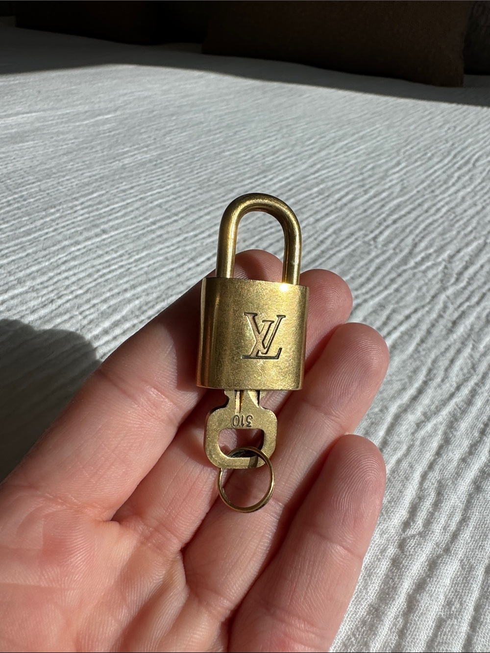 Louis Vuitton Lock & Key Set #310 - Picture 4 of 5